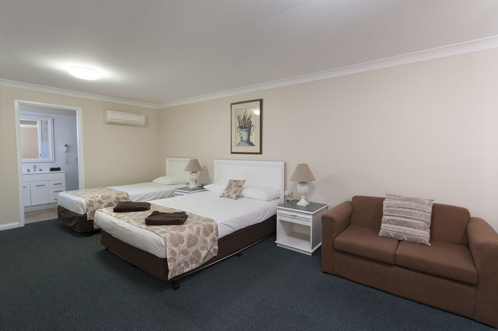 Garden City Motor Inn Уогга-Уогга Экстерьер фото