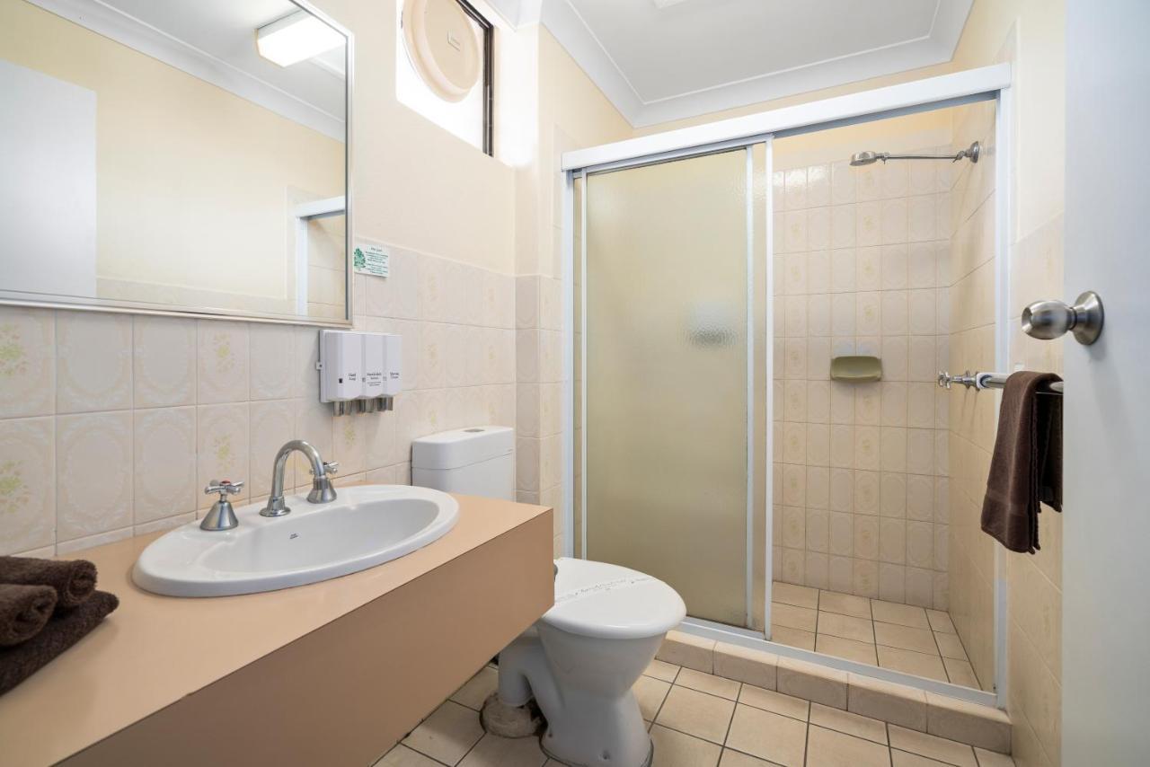 Garden City Motor Inn Уогга-Уогга Экстерьер фото